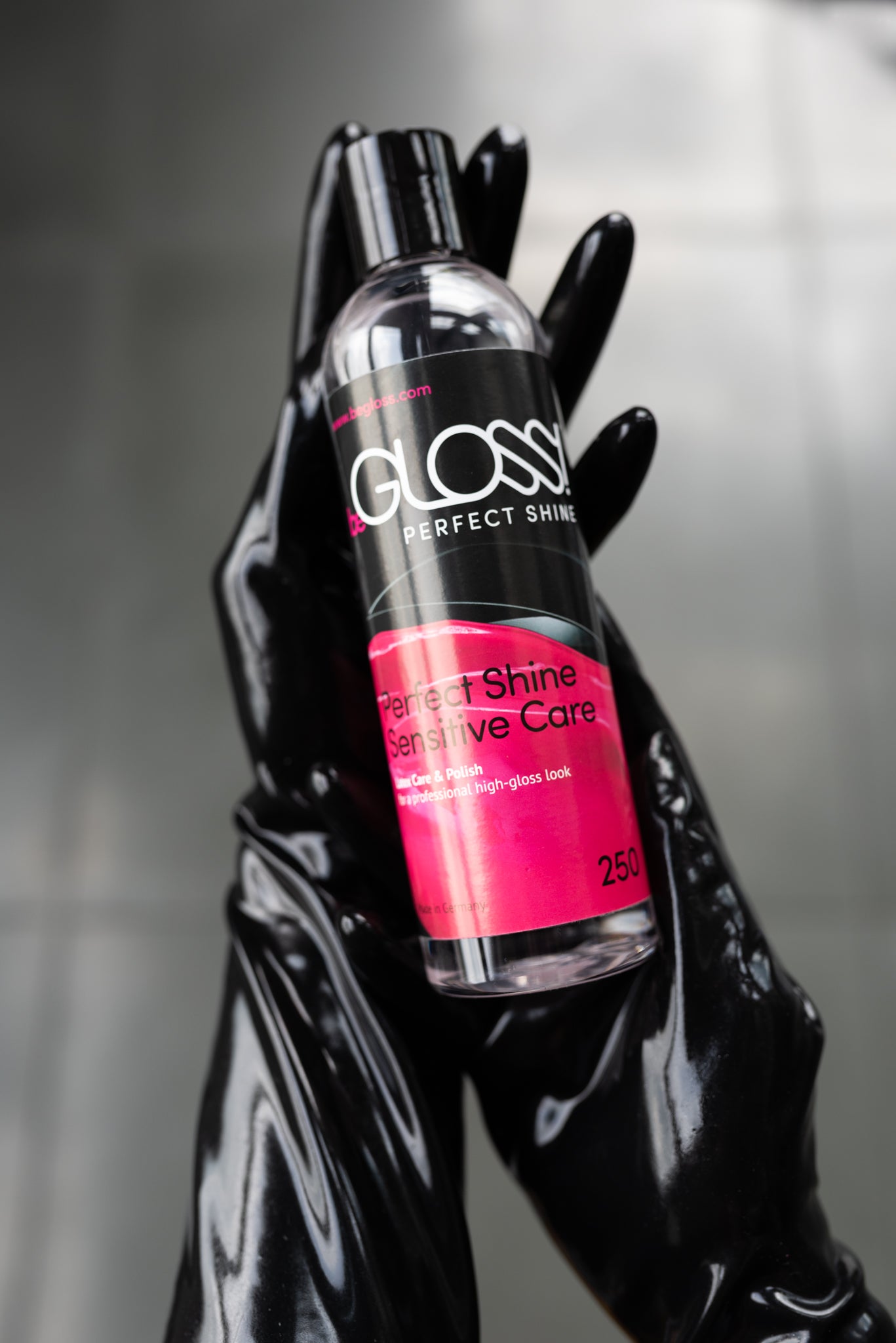 Perfect Shine od beGLOSS – Olej na leštění latexu